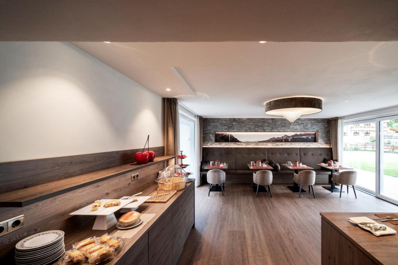 Garni B&B Schenk Selva di Val Gardena Dış mekan fotoğraf