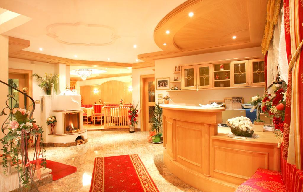 Garni B&B Schenk Selva di Val Gardena Oda fotoğraf